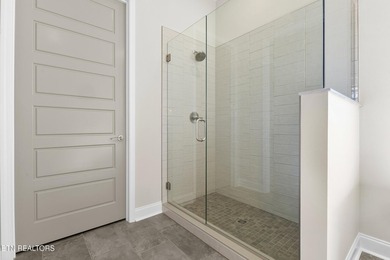 MOVE IN READY! Located in Farmstead -just minutes from the lake - photo 45