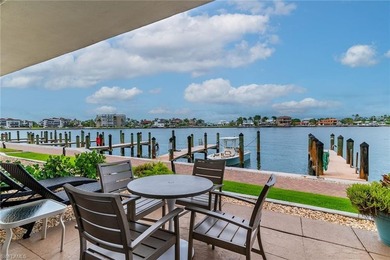 Marco Island Area Condo For Sale in Marco Island Florida