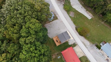 2 STORY RUSTIC HOME WITH SEASONAL VIEW OF DALE HOLOW LAKE, TN - photo 7