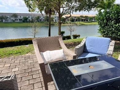 Rare Corner Townhome | Lake & Park Views | Premium Upgrades - photo 6