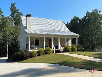 Lake Hartwell Home For Sale in Hartwell Georgia