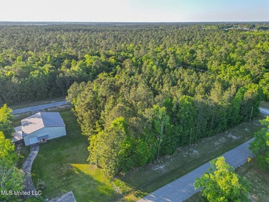 Don't miss this rare opportunity to own a prime piece of land on - photo 2