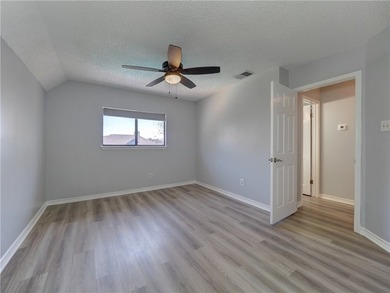 Welcome to 2306 Park Wood Drive ! This nicely updated Oak Ridge - photo 20