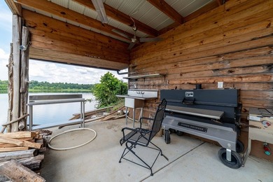 Escape to the lake in this beautifully updated 3-bedroom, 3-bath - photo 23