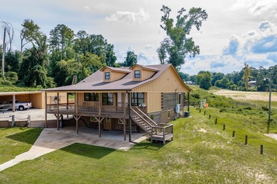 Escape to the lake in this beautifully updated 3-bedroom, 3-bath - photo 26