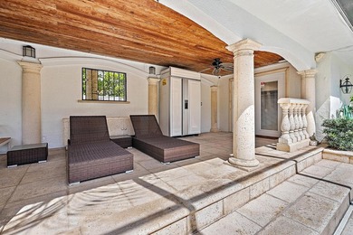 Just one property off Flagler Drive and three blocks from the - photo 26