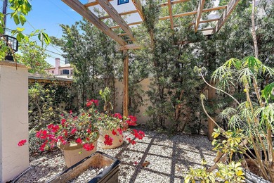 Just one property off Flagler Drive and three blocks from the - photo 38