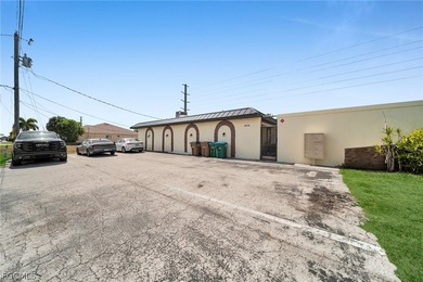 Discover this well-maintained end-unit condo offering comfort - photo 6