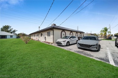 Discover this well-maintained end-unit condo offering comfort - photo 7