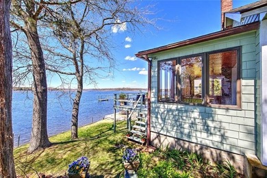 Discover the charm and endless potential of this delightful - photo 5