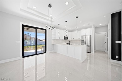 STUNNING CUSTOM NEW CONSTRUCTION HOME located in a highly - photo 8