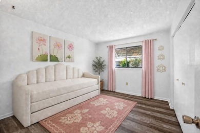 Virtually Staged. Welcome home to this charming and move-in - photo 26