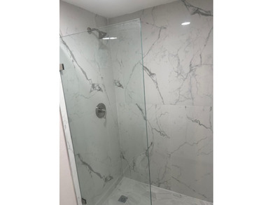 Welcome to this stunning and spacious 3-bedroom, 2.5-bathroom - photo 28
