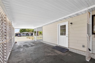Virtually Staged. Welcome home to this charming and move-in - photo 34
