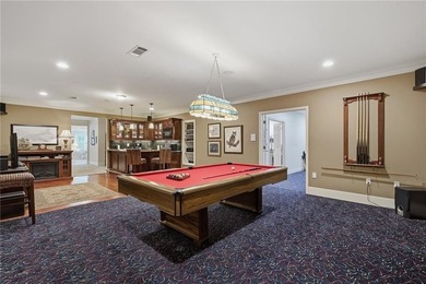 Perfectly positioned on the 4th fairway in Polo Golf & Country - photo 41