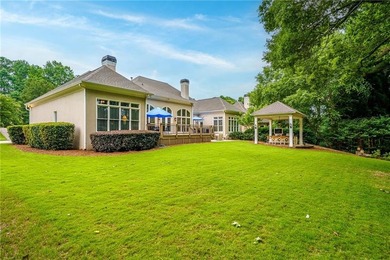 Perfectly positioned on the 4th fairway in Polo Golf & Country - photo 45