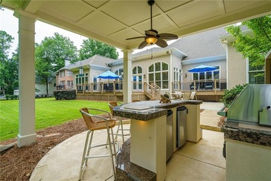 Perfectly positioned on the 4th fairway in Polo Golf & Country - photo 48