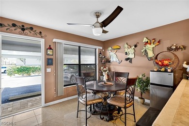 Gulf access condo. Ground floor unit, screened lanai with lake - photo 3