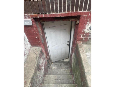 Excellent investment opportunity in the Bronx! Well-maintained - photo 3
