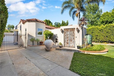 Spanish charmer in the heart of West Toluca Lake, steps from - photo 3