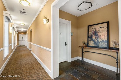 Discover the ultimate expression of refined waterfront living in - photo 6