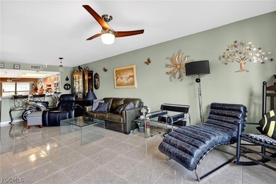 Gulf access condo. Ground floor unit, screened lanai with lake - photo 10