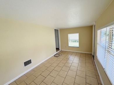 Perfect weekend retreat or full time Florida living! Escape to - photo 13