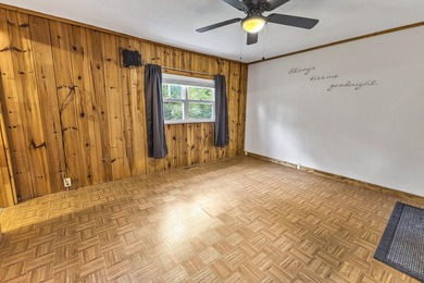 This beautifully maintained 3-bedroom, 2-full-bathroom home - photo 13