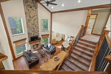 Located in the peaceful Branson Canyon community, Redwood - photo 4