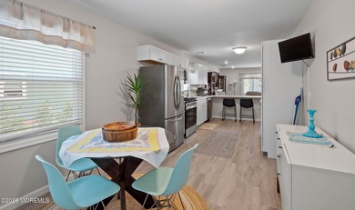 Picture-perfect and move-in ready, this beautifully renovated - photo 14