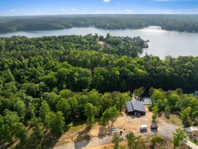Great waterfront lot located in the up-and-coming Grand Vista - photo 14