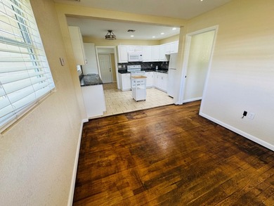 Perfect weekend retreat or full time Florida living! Escape to - photo 16