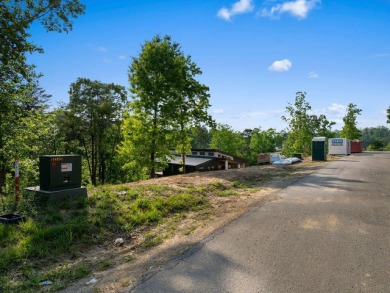 Great waterfront lot located in the up-and-coming Grand Vista - photo 19