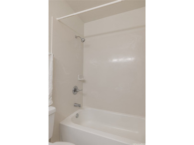 Welcome to this inviting 2-bedroom, 1-bath townhome in desirable - photo 8