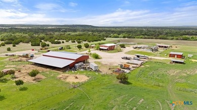Discover a premier 45-acre cross-fenced ranch in Florence, Texas - photo 2