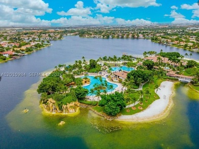 Third-floor apartment located in the community of Doral Isles - - photo 4