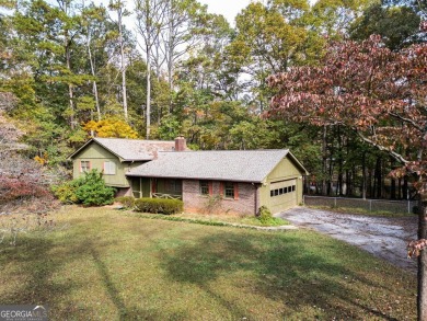 (private lake, pond, creek) Home For Sale in Covington Georgia