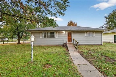 Oolagah Lake Lot For Sale in Nowata Oklahoma