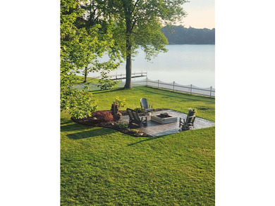 MOTIVATED SELLER! Remodeled home on beautiful NORTH TWIN LAKE! - photo 10