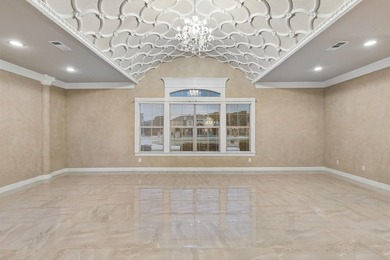 Welcome to a rare blend of luxury, space, and flexibility in the - photo 11