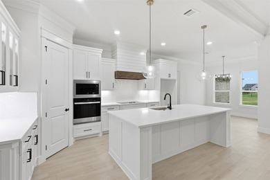 New construction by Al Couto Homes in the gated golf course - photo 11