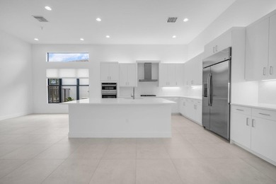 SPECTACULAR NEVER LIVED IN 3 BEDROOM 4 FULL BATHROOM SINGLE - photo 15