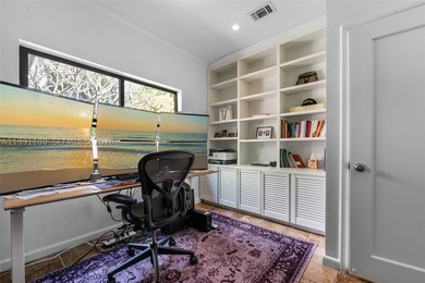 Quintessential charming South Grove gem nestled on a tree - photo 18