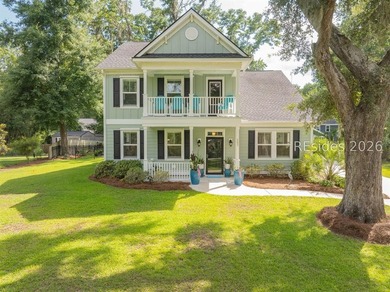 Lake Home For Sale in Beaufort, South Carolina