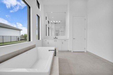 SPECTACULAR NEVER LIVED IN 3 BEDROOM 4 FULL BATHROOM SINGLE - photo 22