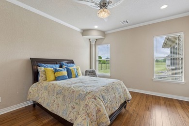 Welcome to a rare blend of luxury, space, and flexibility in the - photo 23