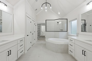 New construction by Al Couto Homes in the gated golf course - photo 23