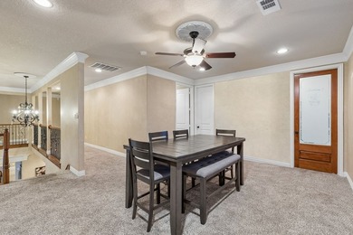Welcome to a rare blend of luxury, space, and flexibility in the - photo 25