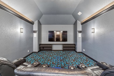 Welcome to a rare blend of luxury, space, and flexibility in the - photo 26