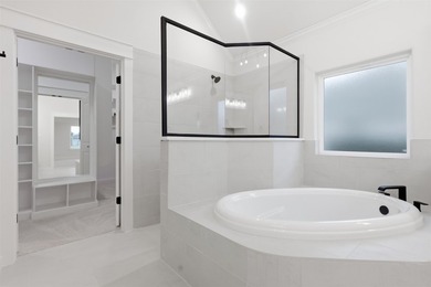 New construction by Al Couto Homes in the gated golf course - photo 26